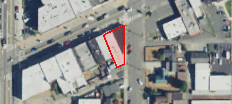 124 Main St
