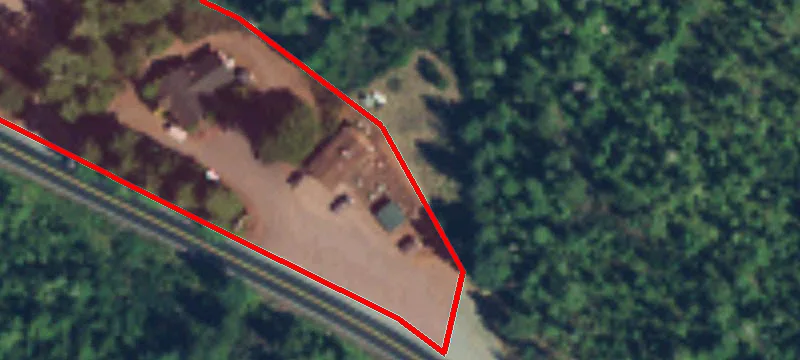 2440 Lk Cushman Rd