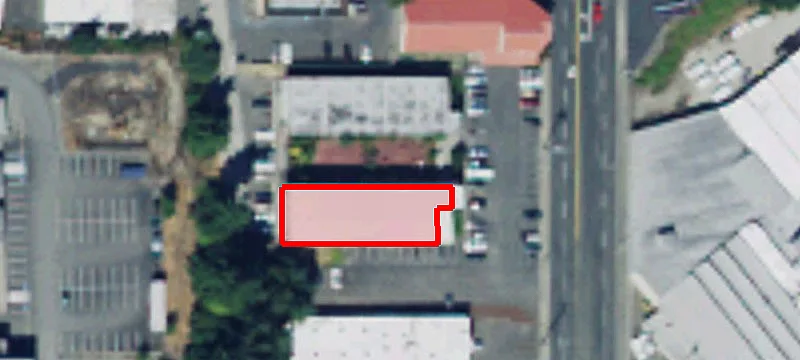 3228 Un Ave