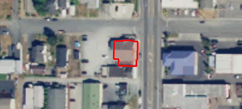 2302 Commercial Ave
