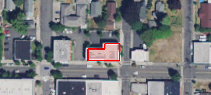1887 Main St