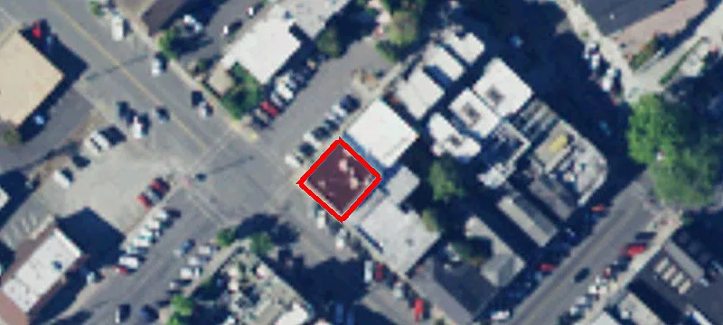 10 1st St