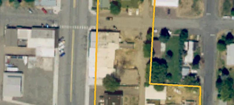 100 Main St