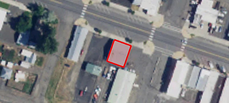 4 Broadway St