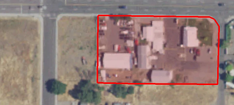 2016 Lewis St