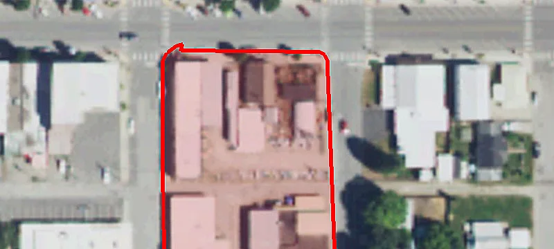 306 Main Ave
