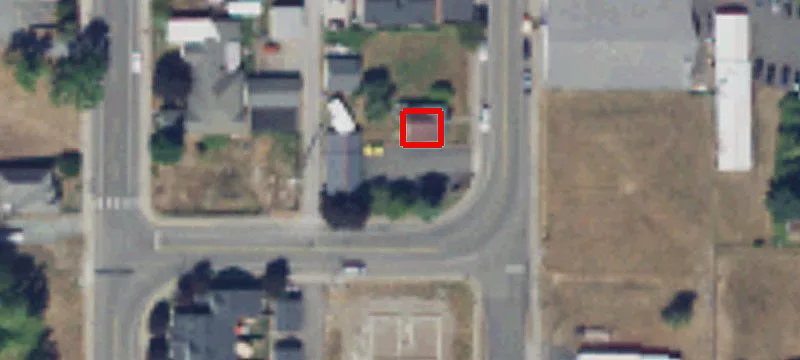 104 Larson E St