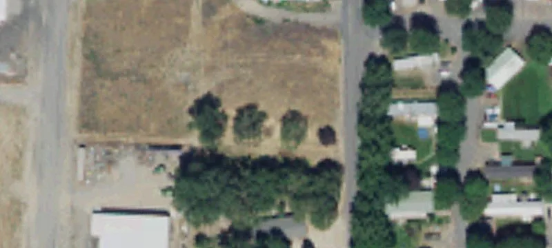 122 Catalpa NE Ave