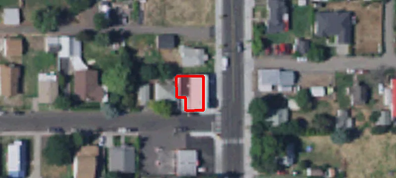 826 College Ave