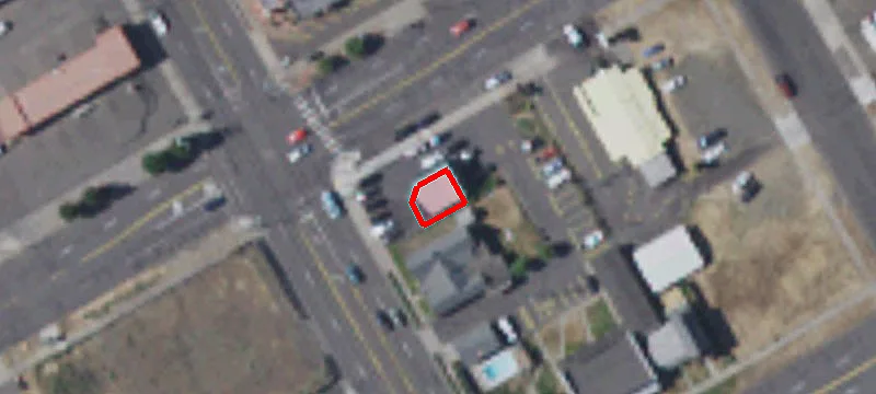 629 Main St