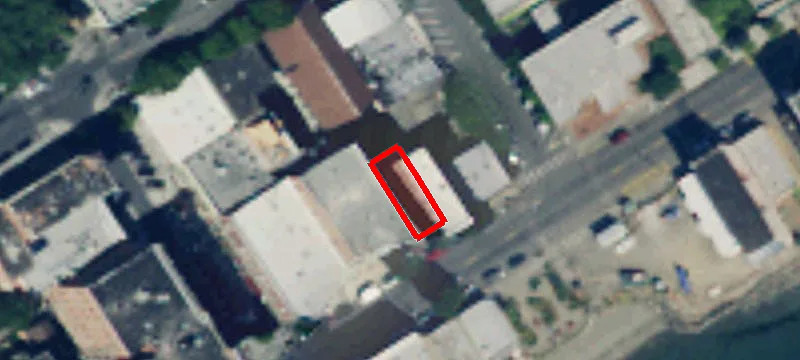 810 Water St