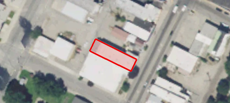 1306 Main St