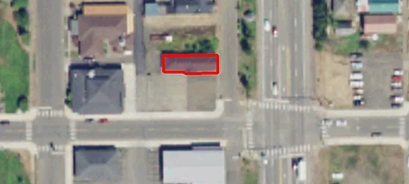 515 Commercial St