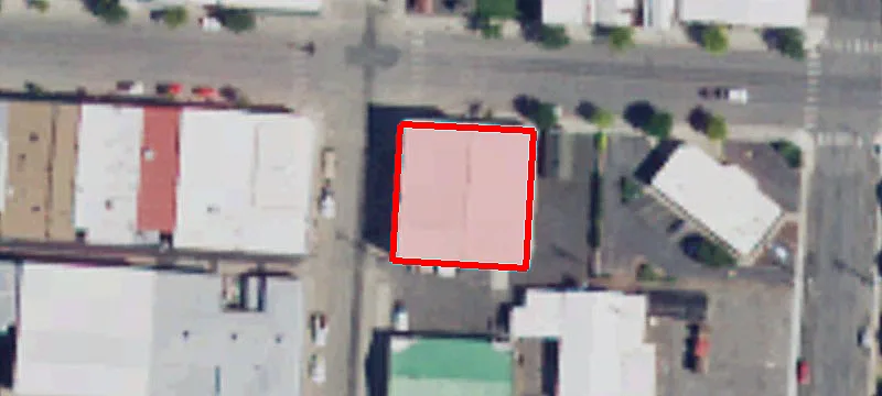 4 1st Ave