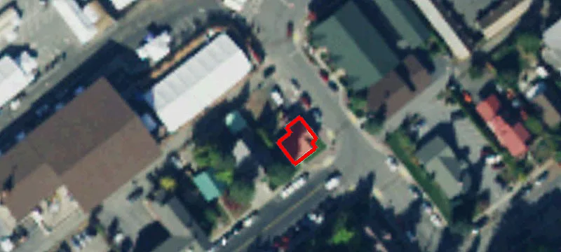 1034 Commercial St
