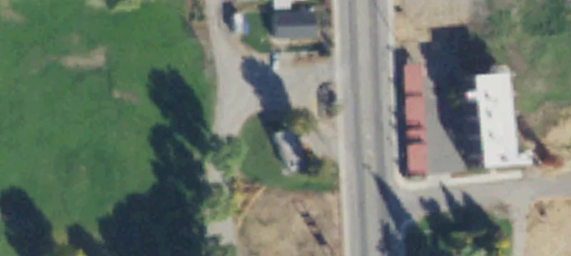 1728 Main St