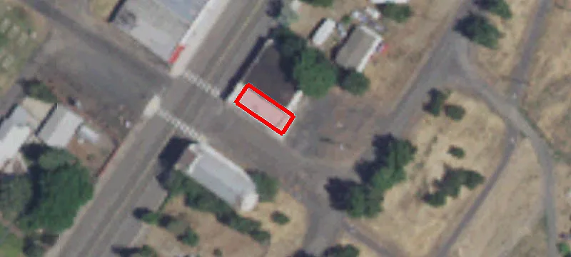 295 Main St