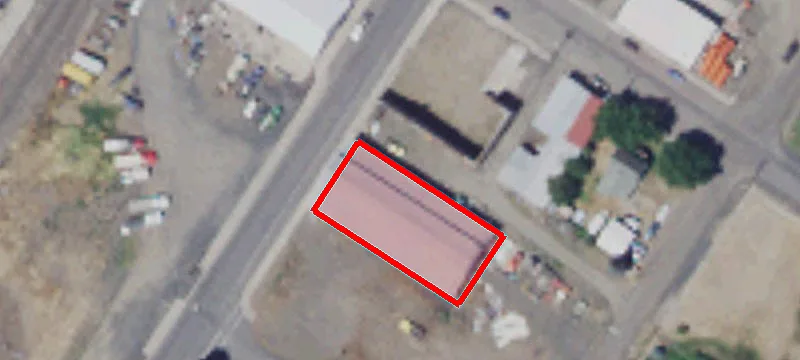 307 Main St