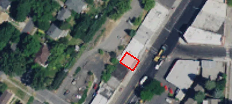 215 Grand Ave