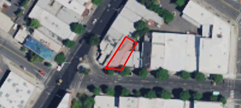200 Main St