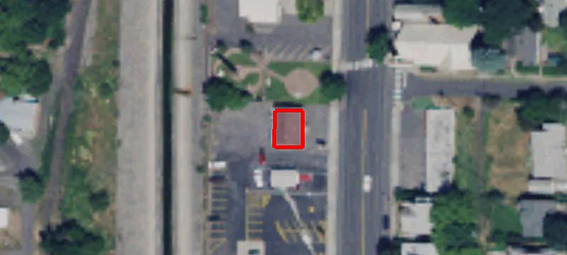 402 Main St