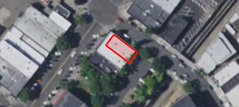126 Main St