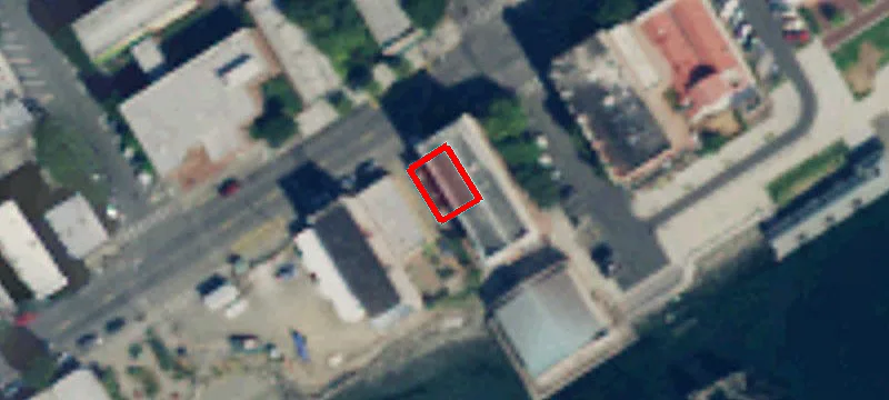 711 Water St
