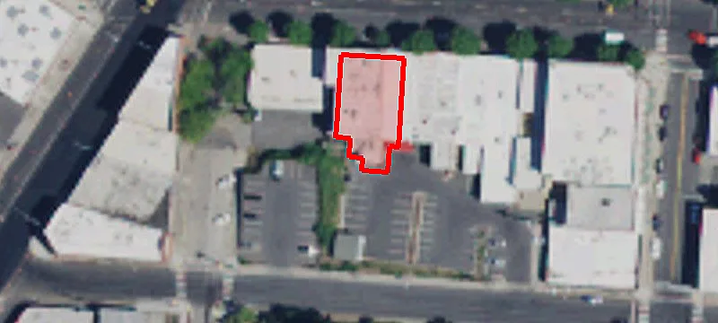 215 Main St