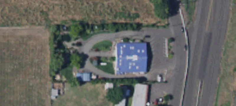96 Frontage Rd
