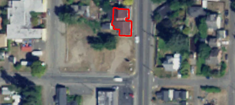 1215 38th Pl