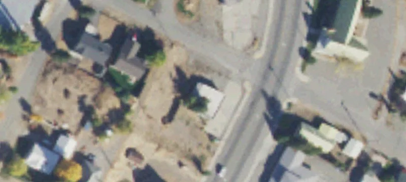 1620 Main St