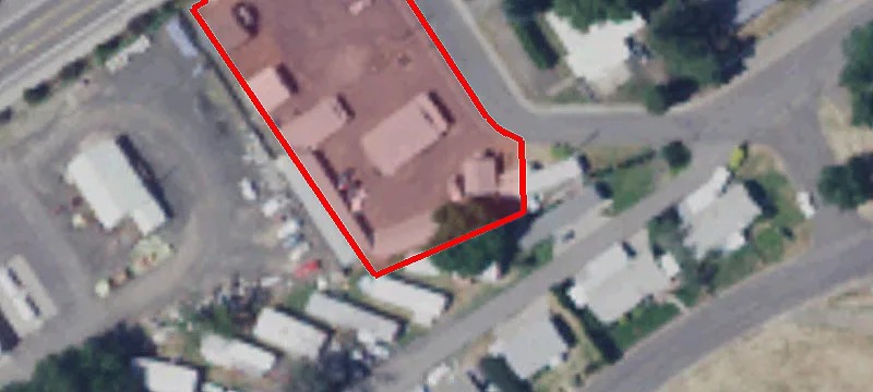 110 Pne St