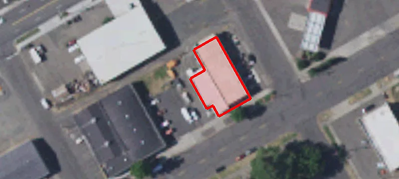 808 Main St