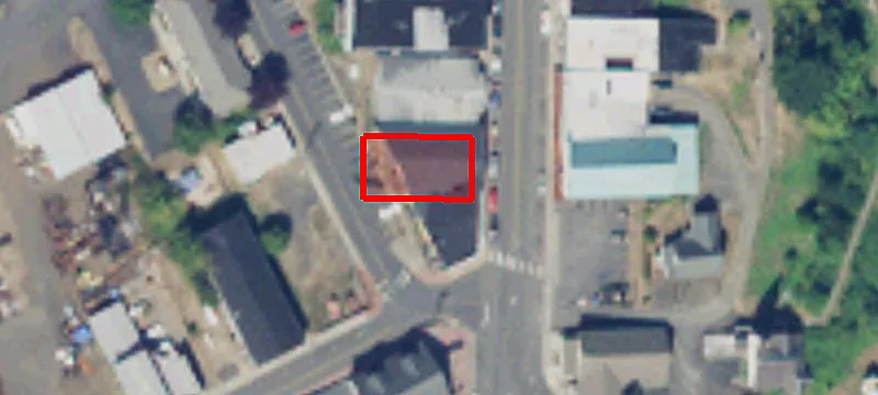 90 Main St