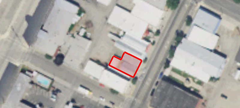 1406 Main St
