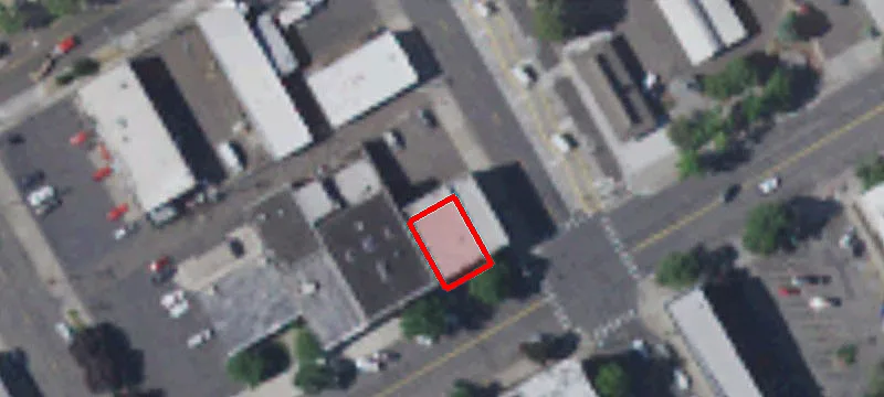 202 Main St