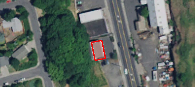 725 Grand Ave