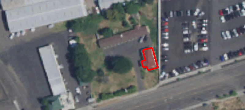 2599 Isaacs Ave