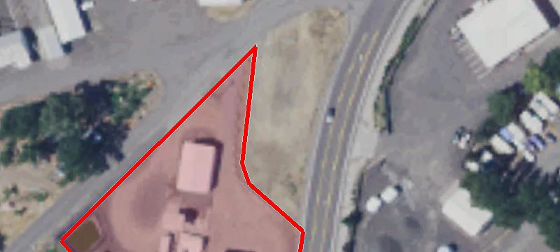 606 Wagon Rd