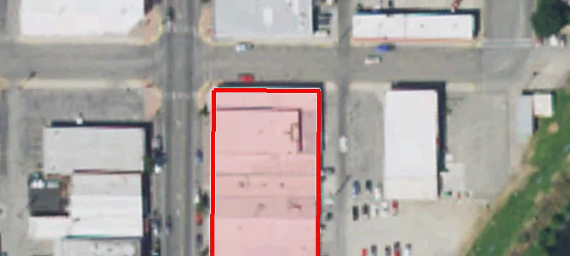28 Main St