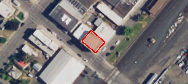 218 Railroad Ave