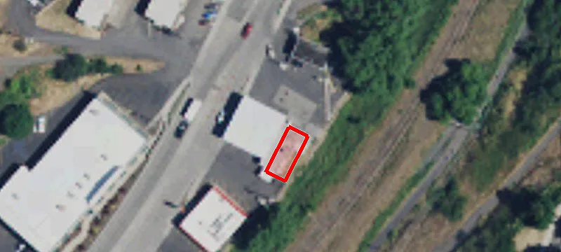 770 Grand Ave