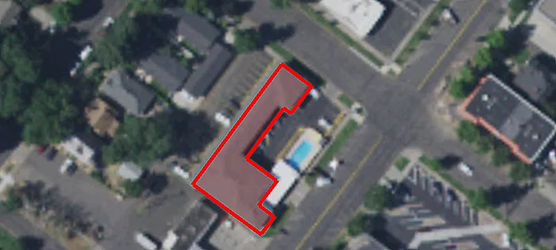 425 Main St