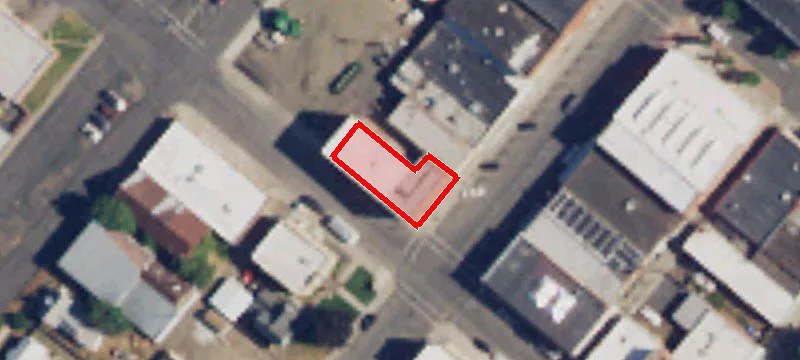 220 Main Ave