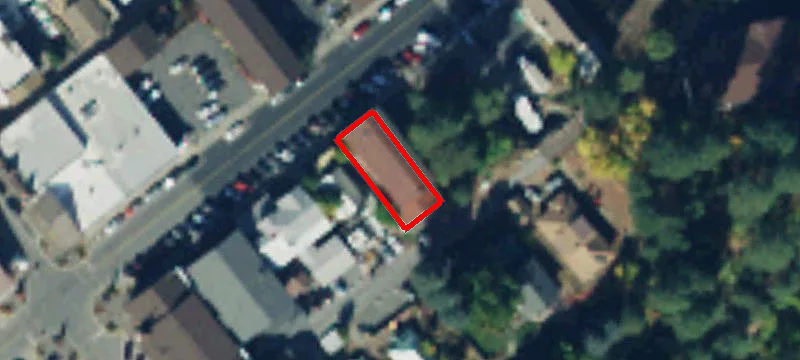 925 Commercial St