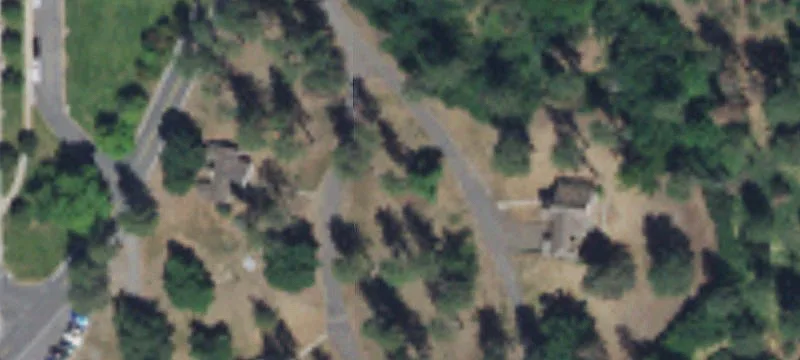 800 Maple St