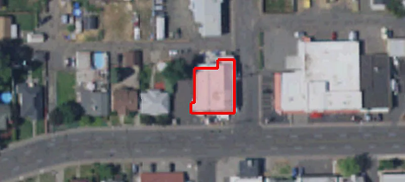 1439 Isaacs Ave