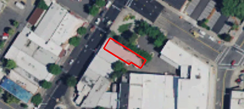 134 Grand Ave