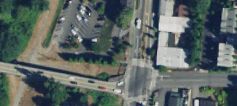 15905 Main St