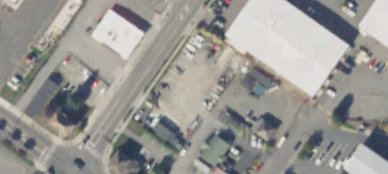 1633 Garrett St